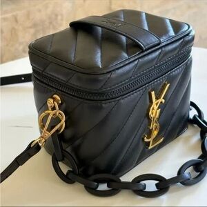 🎁 YSL GWP NOVELTY Black & Gold hard ware Quilted Vanity Crossbody Bag (BEAUTE)
